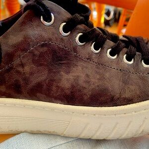 Sofft Parkyn Leather Comfort Platform Sneaker Brown Camo Size 8 Like New !!!!